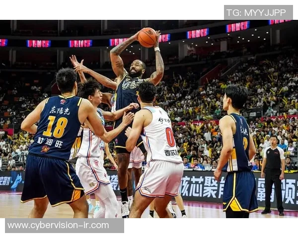 2017年CBA深圳队与八一队精彩对决回顾及赛后分析