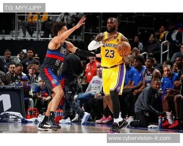 湖人对决活塞81的精彩瞬间回顾与赛后分析