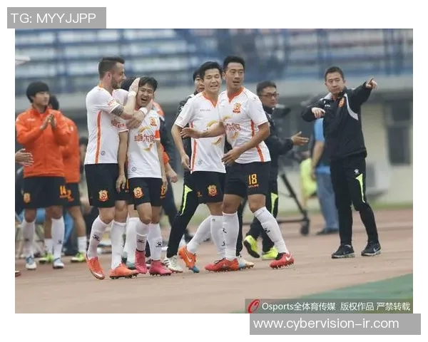 武汉卓尔与河南队激战正酣直播盛况尽在眼前不容错过