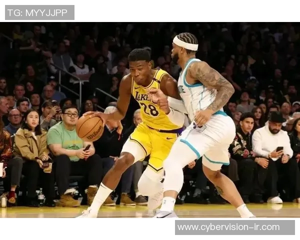 湖人队与黄蜂队激战3月7日期待精彩对决与球星表现